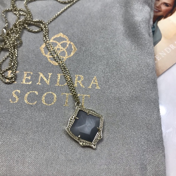 NWT Kendra Scott - Picture 2 of 2